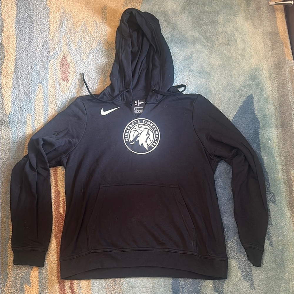 Nike Timberwolves cut down neck Long Sleeve Hoodie